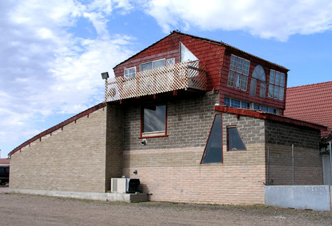 Deconstructivist motel Oakley, Kansas