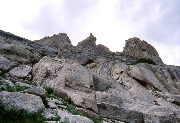 Rock bands directly below Arrowhead