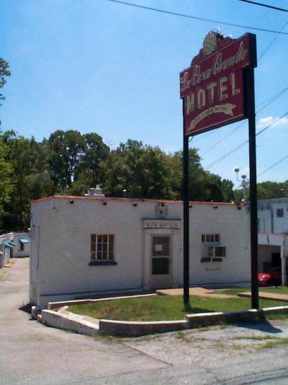 La Casa Grande Sign