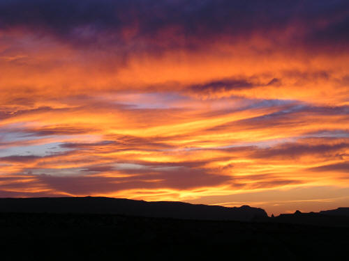 Sunset over Waterholes Canyon