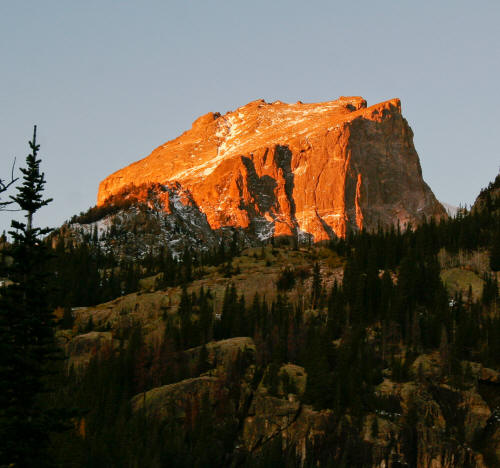 Hallet Peak in Alpenglow